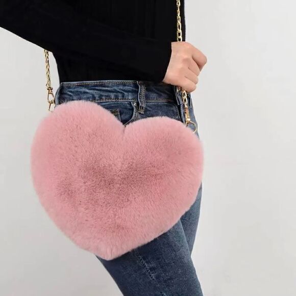 Heart Shaped Fluffy Shoulder Bag, Fashion Chain Crossbody Bag, Cute Zipp… - Picture 1 of 5